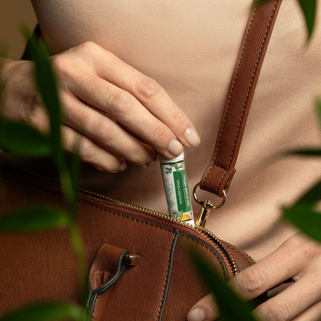 Inhalation stick for a calm tummy